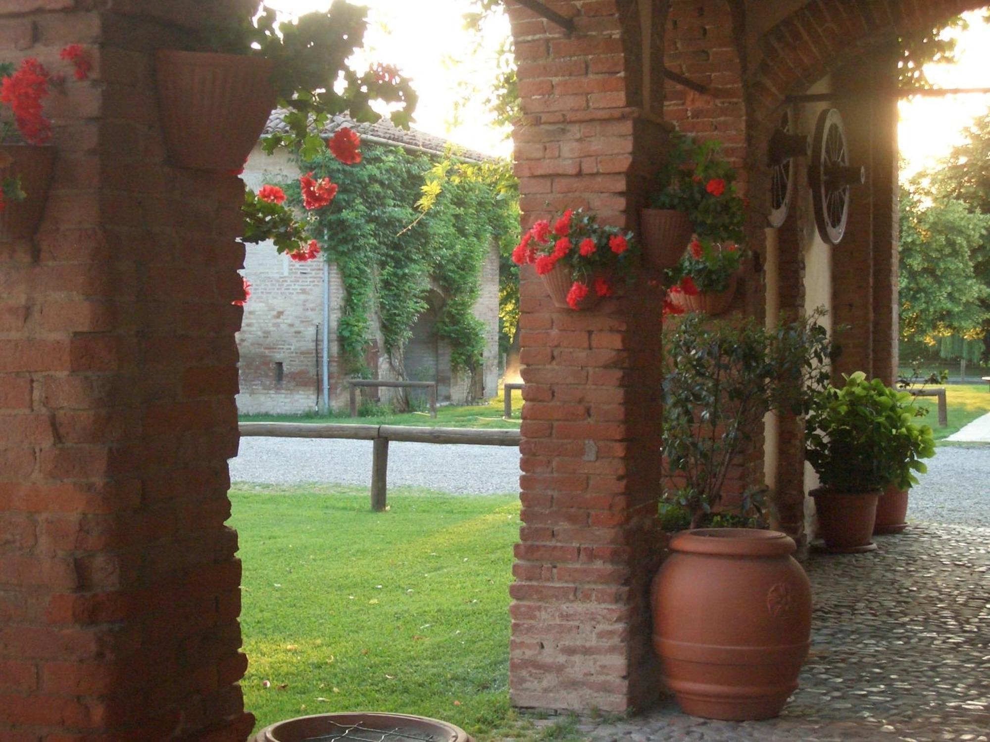 Agriturismo La Lupa Madonna della Provvidenza Exterior photo