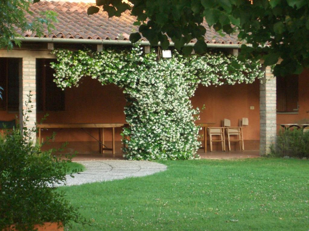 Agriturismo La Lupa Madonna della Provvidenza Exterior photo